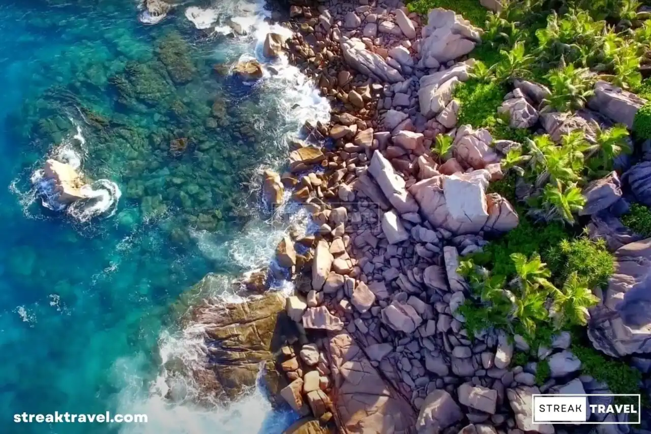 Anse Cocos, La Digue Island